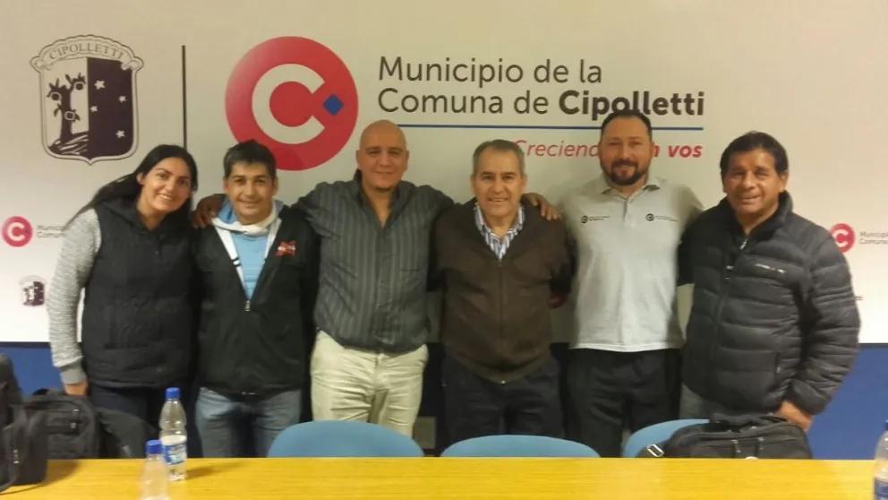 Bariloche participó de encuentro de box en Cipolletti
