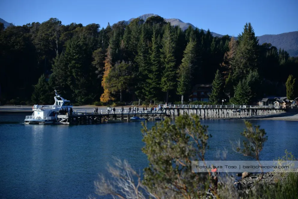 Villa La Angostura: Hallaron en el lago el cuerpo de una mujer que era intensamente buscada