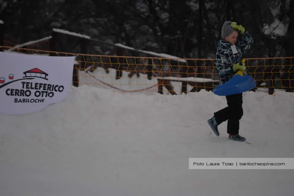 Un promedio de 2000 personas por día visitaron en vacaciones el Teleférico Cerro Otto