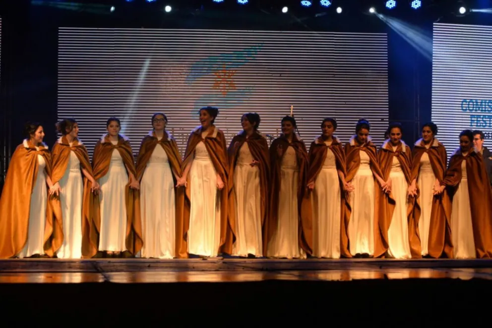 Convocan a postulantes a Reina Nacional de la Nieve