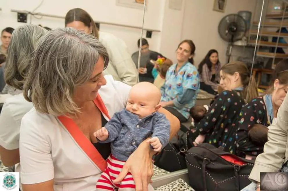 Radio: La Partera de Bariloche se toma una “Pausa"