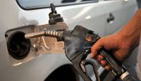 Petroleras acordaron una suba de hasta el 4% mensual