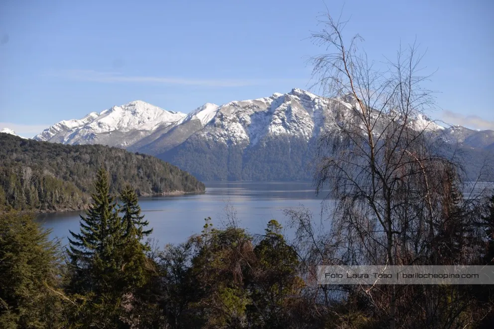 Martes con cielo algo nublado y 16 grados de máxima en Bariloche