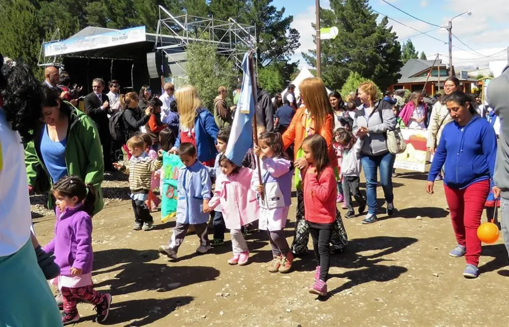 Ya hay artistas confirmados para la Fiesta de la Estepa y el Sol en Dina Huapi
