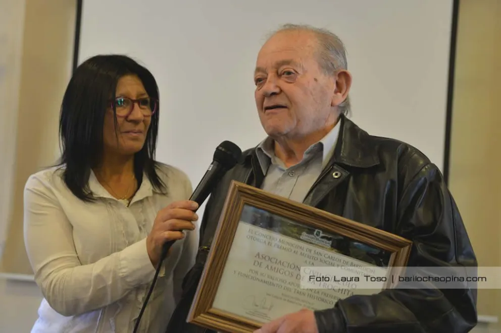 Concejo reconoció el trabajo comunitario del Círculo Amigos de la Trochita