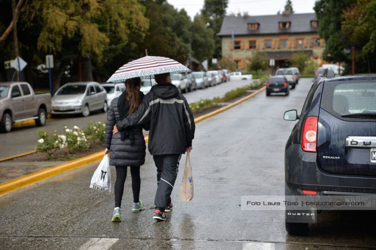 Anticipan lluvias intensas para este lunes en la región