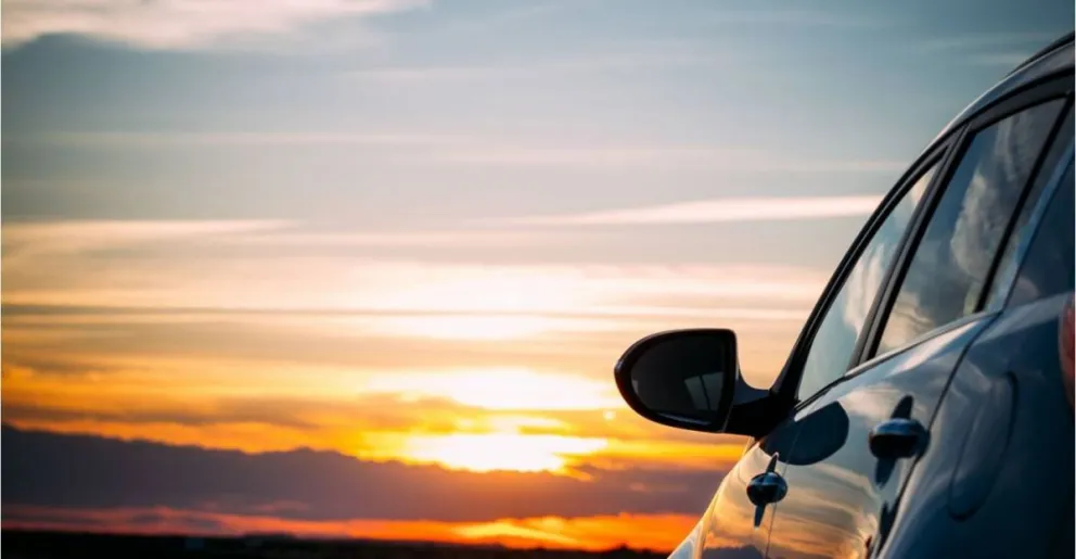 ¿Qué rentadora de autos elegir?