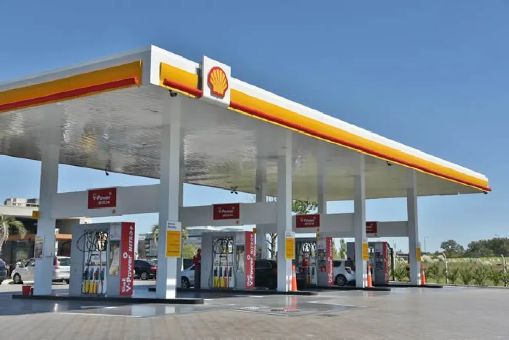 Shell aumentó un 4% sus combustibles