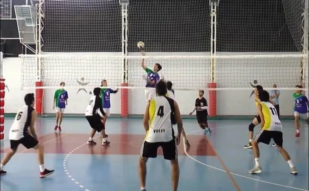 Fin de semana a puro vóley en Bariloche