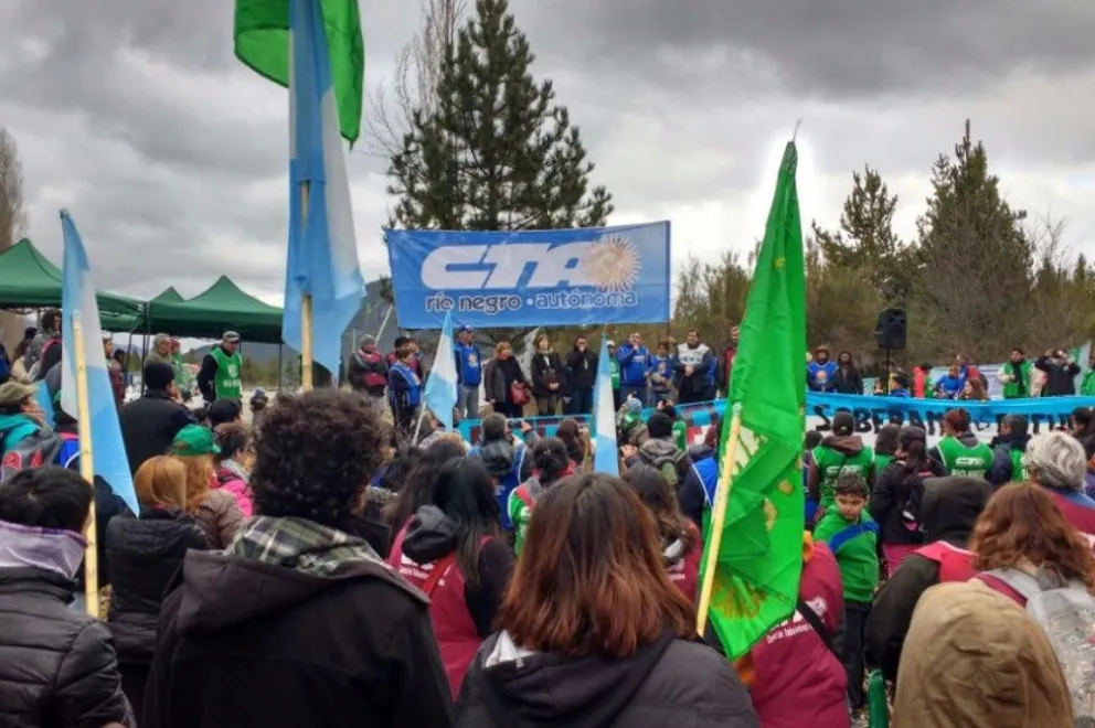 ATE y CTA paran en toda la provincia contra la "extranjerización de la tierra"