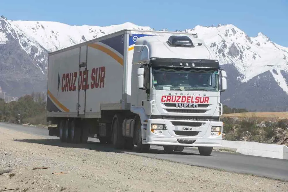 Transportes Cruz del Sur cumple 60 años