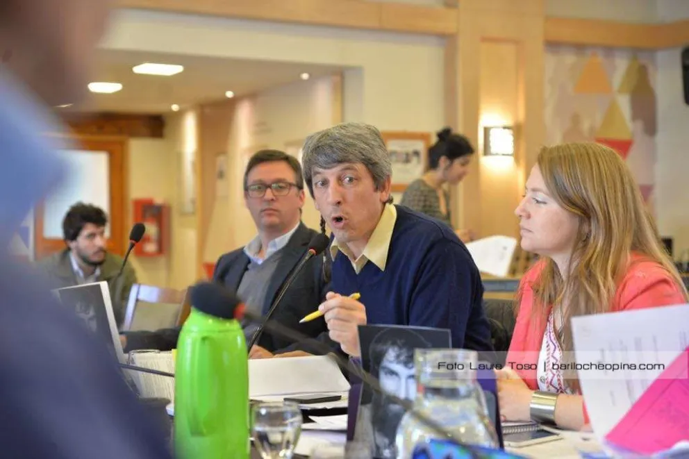 Crean norma de protección de humedales