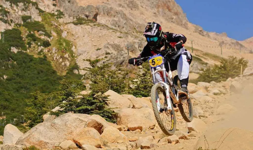Cerro Catedral es escenario de la película más esperada de Mountain Bike