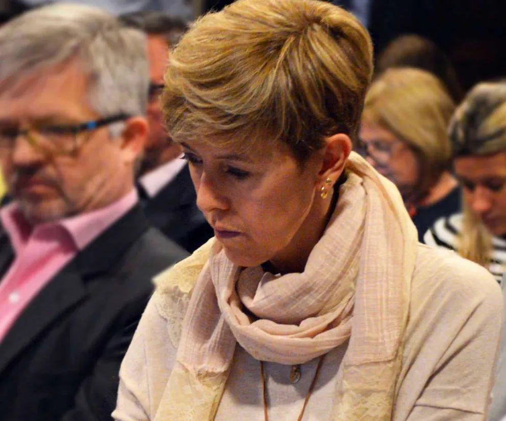 Organizaciones repudian la negativa de Larraburu por el aborto