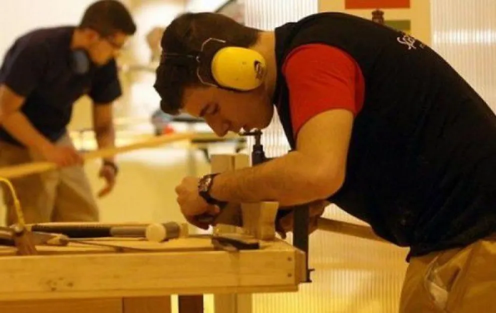 La Dirección de Trabajo Municipal continúa recorriendo los barrios