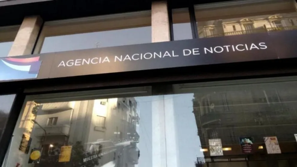 Milei adelantó que privatizará los medios públicos