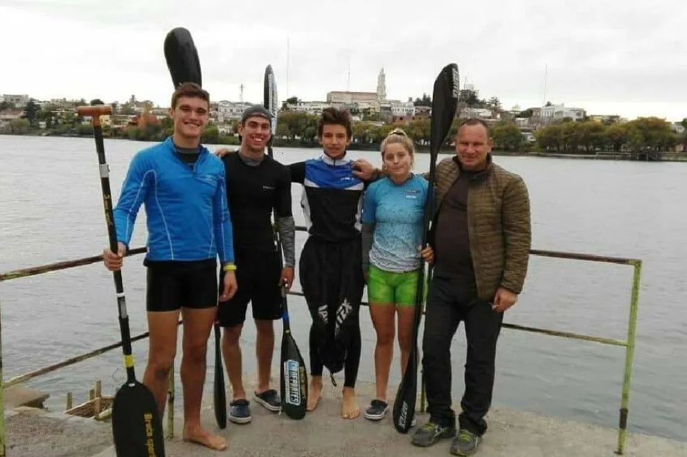 Canotaje: oros en República Checa con sello rionegrino