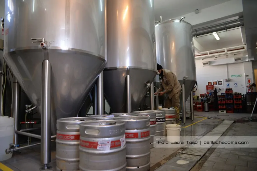 Informe: La industria pyme cayó 20,4% anual en junio